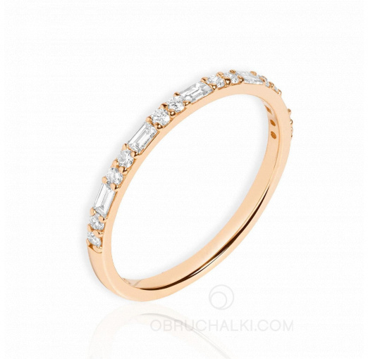 Женское кольцо с бриллиантами круглой огранки и огранки багет  на заказ фото