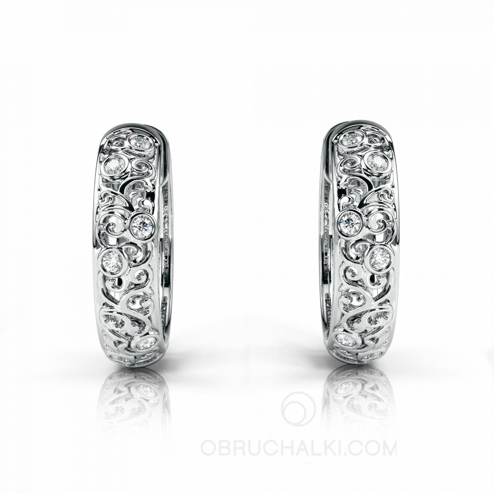 Узорные серьги из золота с бриллиантами на заказ PLEXUS EARRINGS