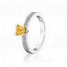 Помолвочное кольцо с желтым бриллиантом огранки MYSTERY CUSHION COLOR DIAMOND