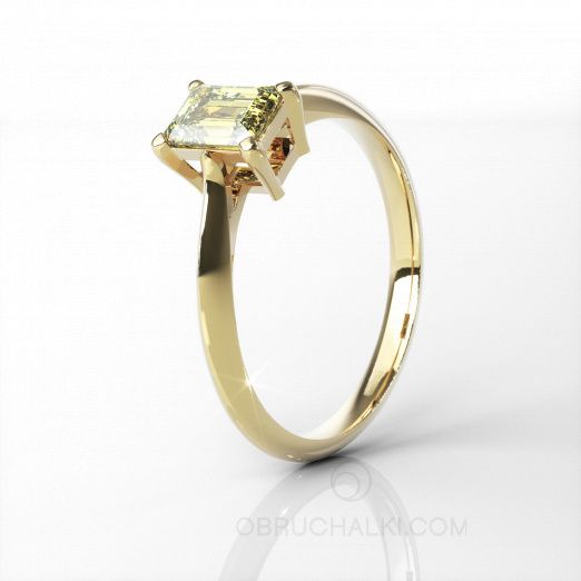Золотое помолвочное кольцо с желтым бриллиантом изумрудной огранки EMERALD RING YELLOW DIAMOND на заказ фото 2