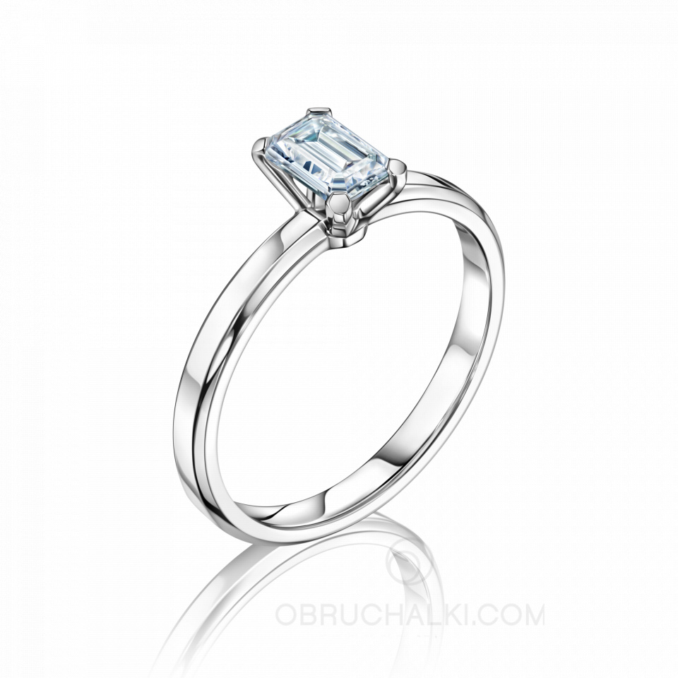 Кольцо на помолвку из белого золота с бриллиантом изумрудной огранки EMERALD LINE