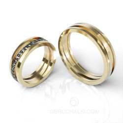 Парные обручальные кольца из желтого золота с черными бриллиантами WAVY BLACK DIAMONDS фото