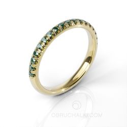 Тонкое женское обручальное кольцо с зелеными бриллиантами BRILLIANT SYMPHONY GREEN DIAMONDS фото