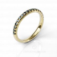 Тонкое женское обручальное кольцо из желтого золота с черными бриллиантами BRILLIANT SYMPHONY BLACK DIAMONDS фото