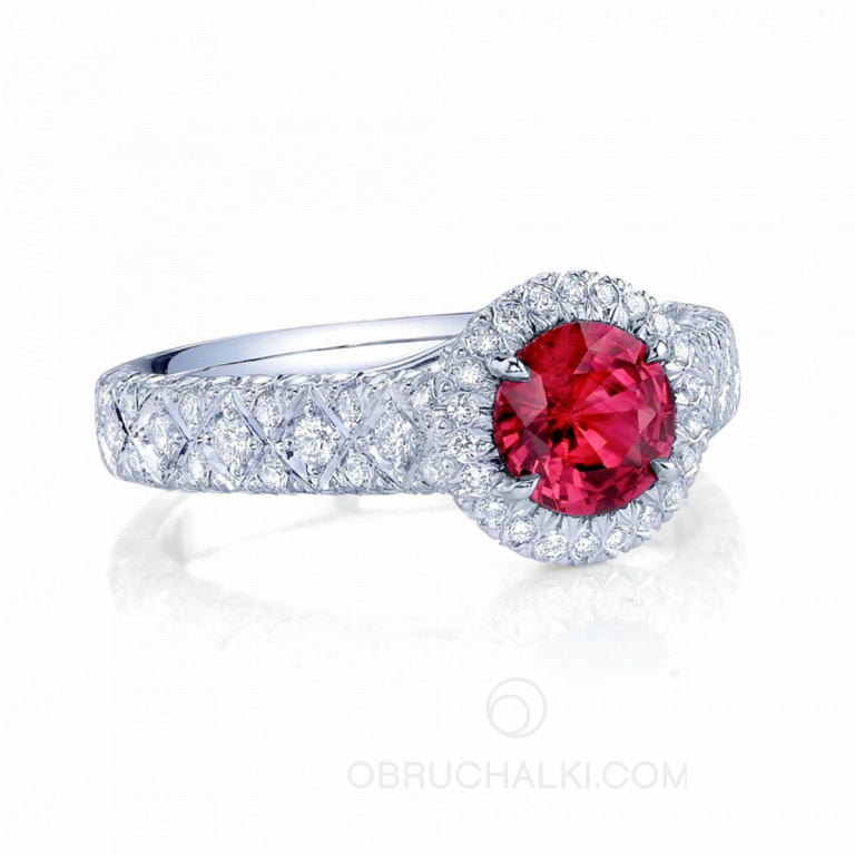 Женское кольцо с рубином и бриллиантами RUBY WOMAN RING