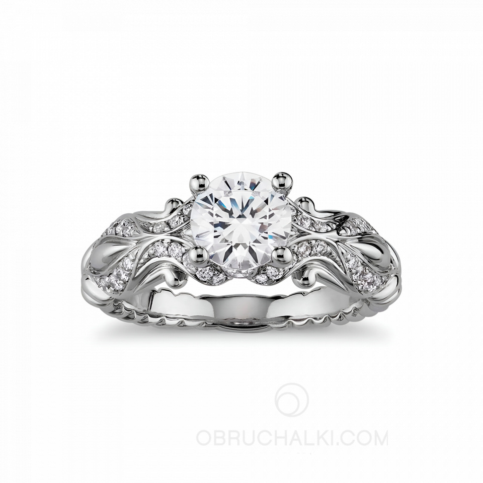 Массивное витое помолвочное кольцо с бриллиантами