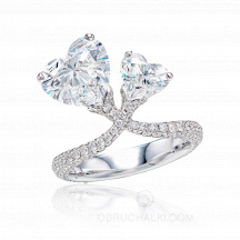 Необычное женское кольцо с бриллиантами огранки сердце HEART SONG фото