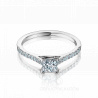 Помолвочное кольцо из белого золота с бриллиантом огранки Принцесса  MAGIC PRINCESS 