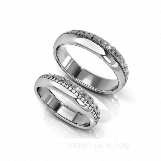 Обручальные кольца из комбинированного золота с бриллиантовой дорожкой DIAGONAL CORK DIAMOND  на заказ фото 3