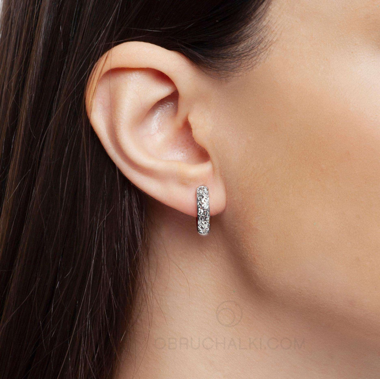 Узорные серьги из золота с бриллиантами на заказ PLEXUS EARRINGS