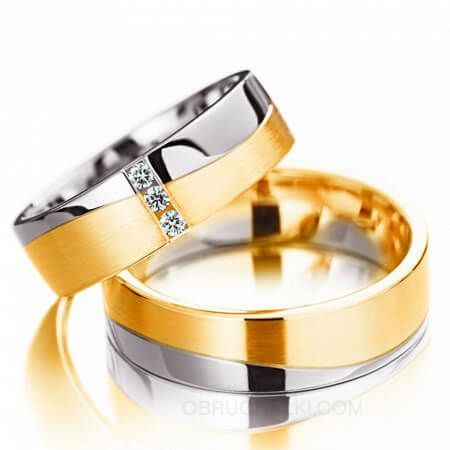 Красивые обручальные кольца с 3-мя бриллиантами на заказ фото 3