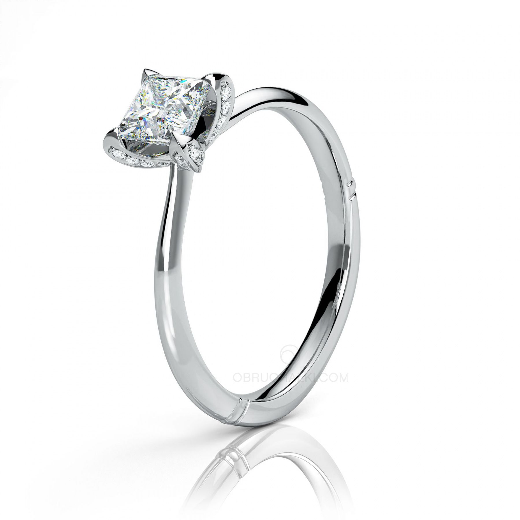 Помолвочное кольцо золотое с квадратным бриллиантом принцесса PRINCESS DREAMS