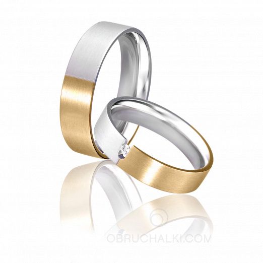 Стильные недорогие обручальные кольца с бриллиантами комбинированные на заказ фото