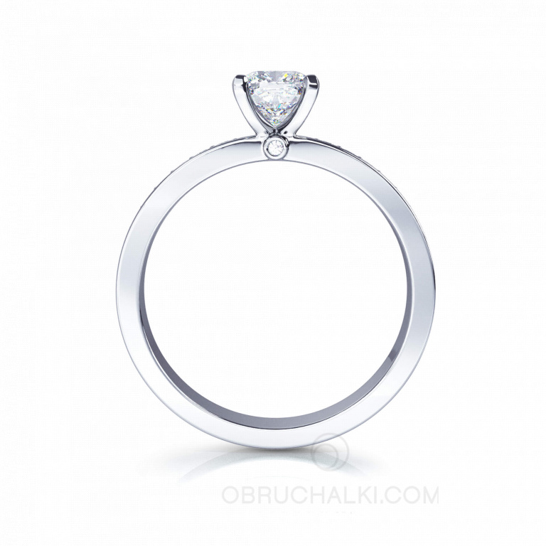 Шикарное помолвочное кольцо с белым бриллиантом MYSTERY CUSHION DIAMOND