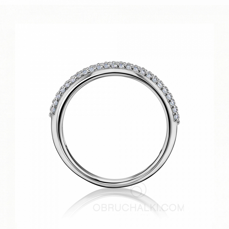 Женское бручальное кольцо с россыпью бриллиантов STARRY SKY