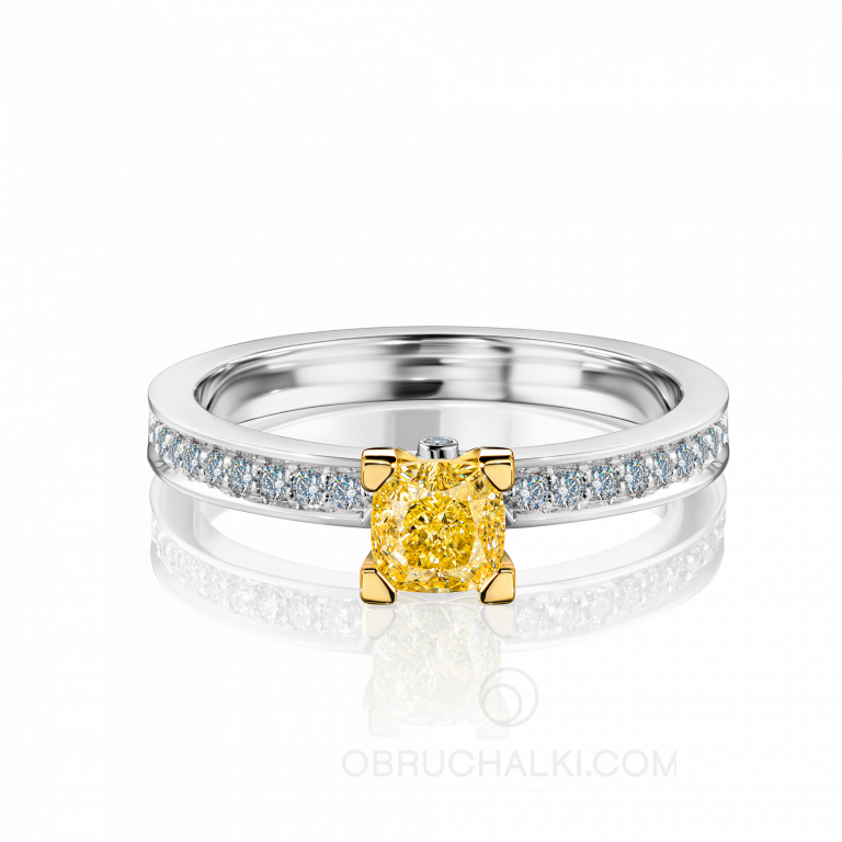 Помолвочное кольцо с желтым бриллиантом огранки MYSTERY CUSHION COLOR DIAMOND