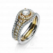 Помолвочное и обручальное кольцо из комбинированного золота с бриллиантами HALO фото