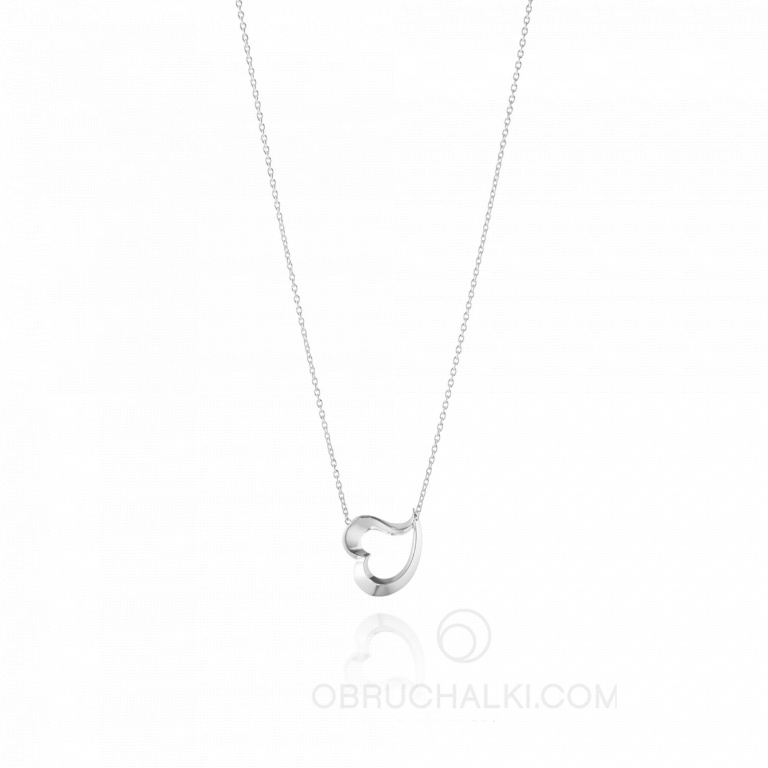 Элегантное колье для девушки из золота с сердцем HEART NECKLACE