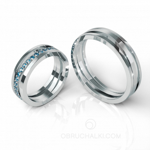 Парные обручальные кольца из белого золота с голубыми бриллиантами WAVY BLUE DIAMONDS на заказ фото