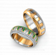 Обручальные кольца с бриллиантами и узором в форме волны на заказ фото