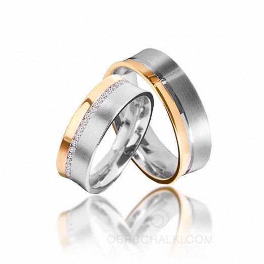 Обручальные комбинированные кольца с россыпью камней на заказ фото