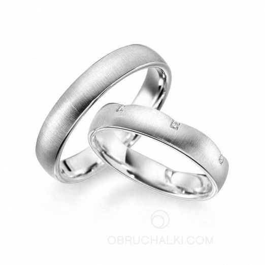 Матовые обручальные кольца необычной формы на заказ фото