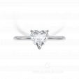Помолвочное кольцо с бриллиантом в форме сердца BE IN LOVE на заказ фото 2