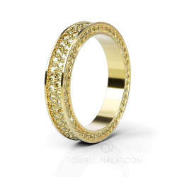 Широкое обручальное кольцо с прозрачными гранями из желтого золота с желтыми бриллиантами LOVE STORY YELLOW DIAMONDS фото