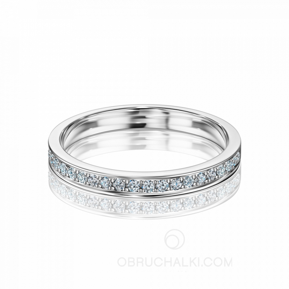 Тонкое кольцо из белого золота с бриллиантами на лицевой стороне SLIGHT DROPS